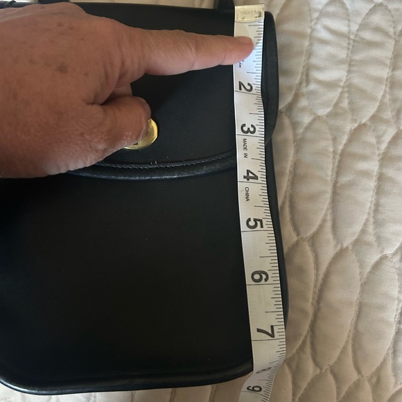 Vintage COACH Side Pack - Picture 11 of 11